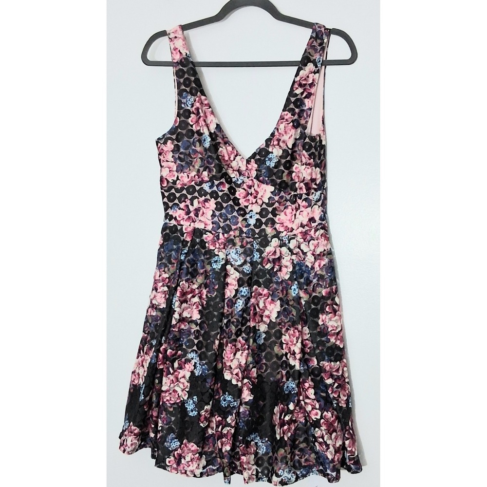 Betsey Johnson Mini Dress Size 8 Black Lace Floral Lined Bow Backβ Dark Romantic
